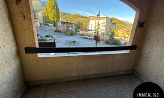 Appartement 1 Pièce 18 m² à vendre à Enchastrayes (04400)