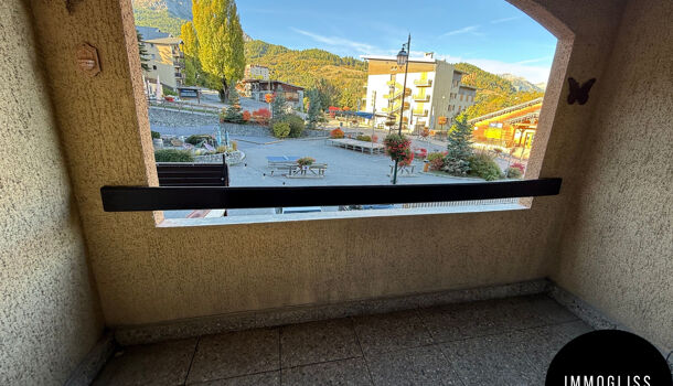 Appartement 1 pièces  à vendre Enchastrayes 04400