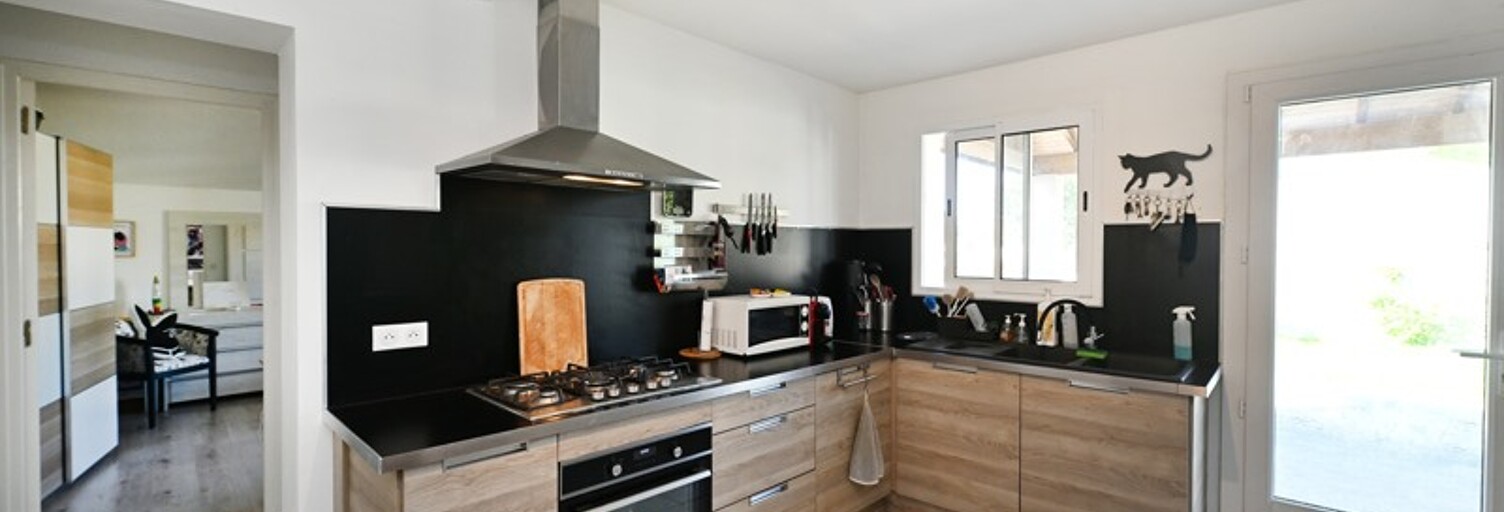 Maison 5 Pièces 111 m² à vendre à Chassors (16200)