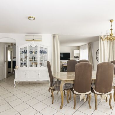 Maison 5 pièces 379000 €