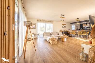 Maison 8 pièces 384345 €