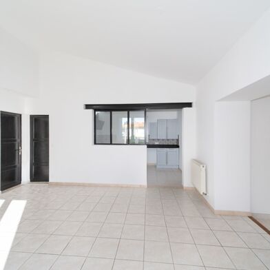 Maison 3 pièces 209328 €