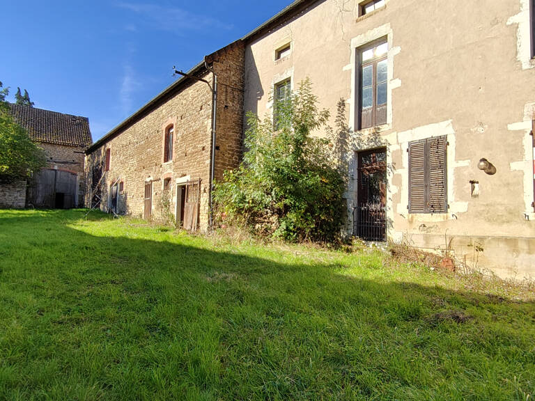 Authentique demeure en pierre avec dépendances et fort poten — photo 1