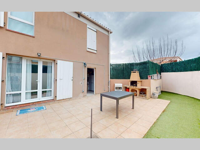 Maison de 81m2 avec terrasse et garage — photo du bien