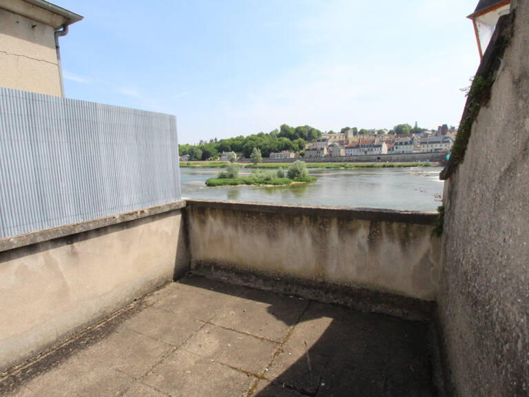 Vue sur Loire et sur la ville, appartement loué — photo 1