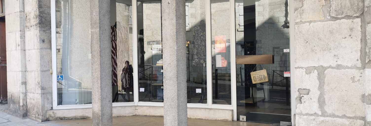 Commerce  65 m² à louer à La Charité-sur-Loire (58400)