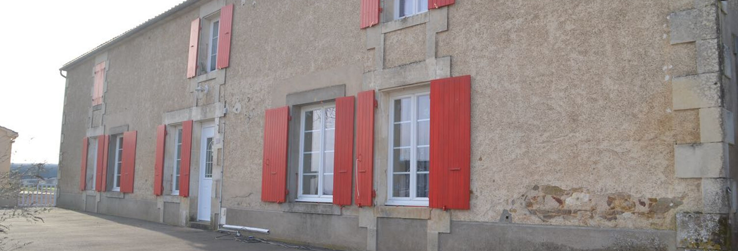 Maison 7 Pièces 260 m² à vendre à Saint-Laurent-de-la-Salle (85410)