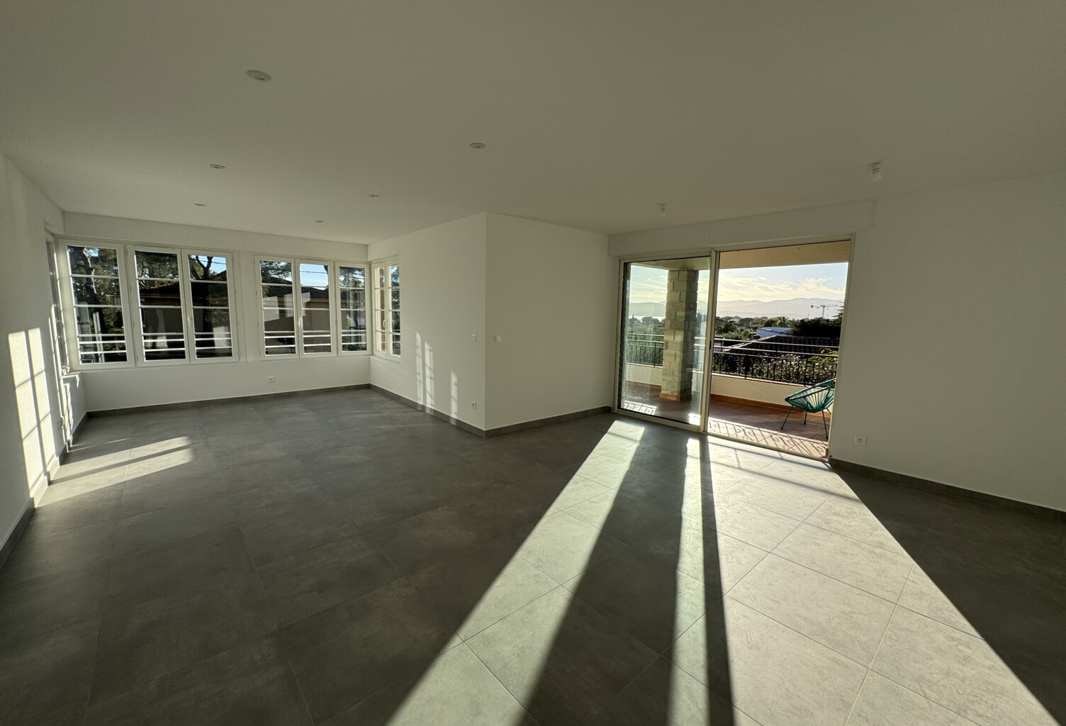 APPARTEMENT DE 122m2 entièrement renové — photo 1