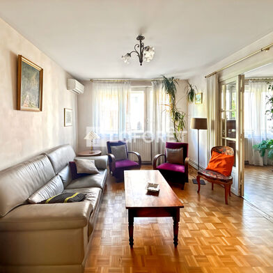 Appartement 5 pièces 149900 €