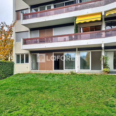 Appartement 3 pièces 1015 €