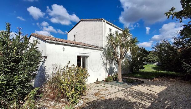 Villa / Maison 4 pièces  à vendre Étaules 17750