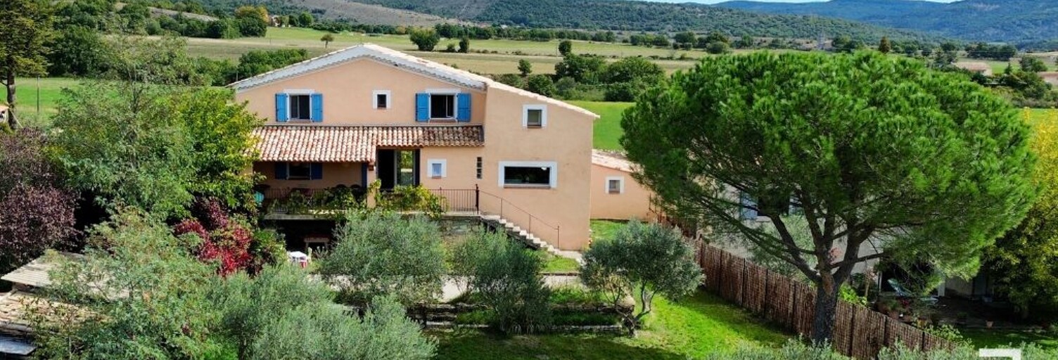 Maison 6 Pièces 195 m² à vendre à Ongles (04230)