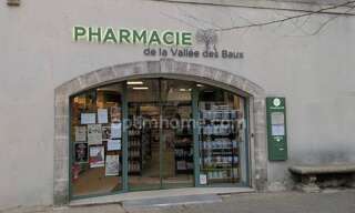 Commerce  112 m² à louer à Mouriès (13890)