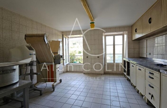 Immeuble à vendre SIERCK LES BAINS (57) - Fond de commerce + Immeuble — photo 4
