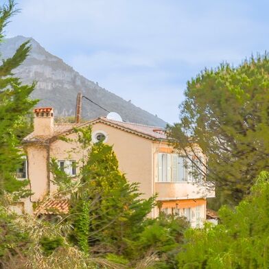 Appartement 4 pièces 370000 €