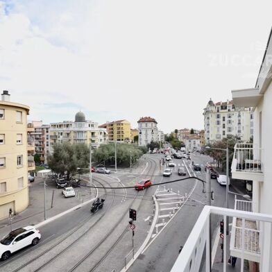 Appartement 2 pièces 930 €