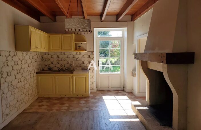 Maison de village à Theil Rabier — photo 2