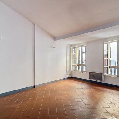 Immeuble  296000 €