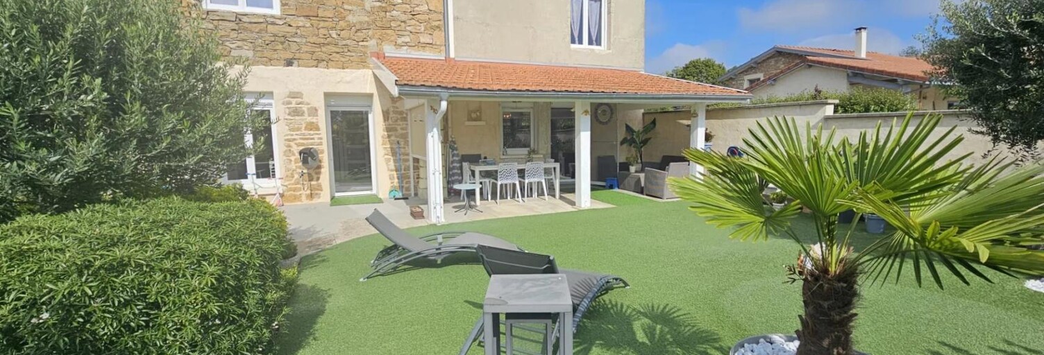 Maison 5 Pièces 220 m² à vendre à Saint-Jean-le-Vieux (01640)