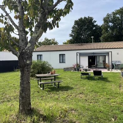 Maison 4 pièces 374000 €