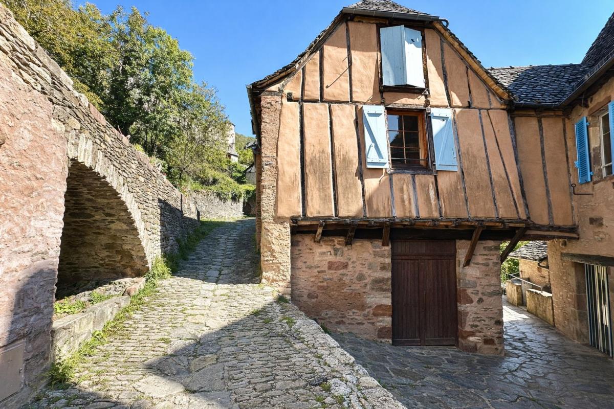 Villa / Maison  T5 à vendre Conques-en-Rouergue 12320