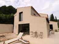 ROQUEVAIRE VILLA T3/4 de 125 M² avec 1700 M² de terrain — photo 3