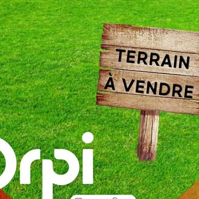 Terrain  81000 €