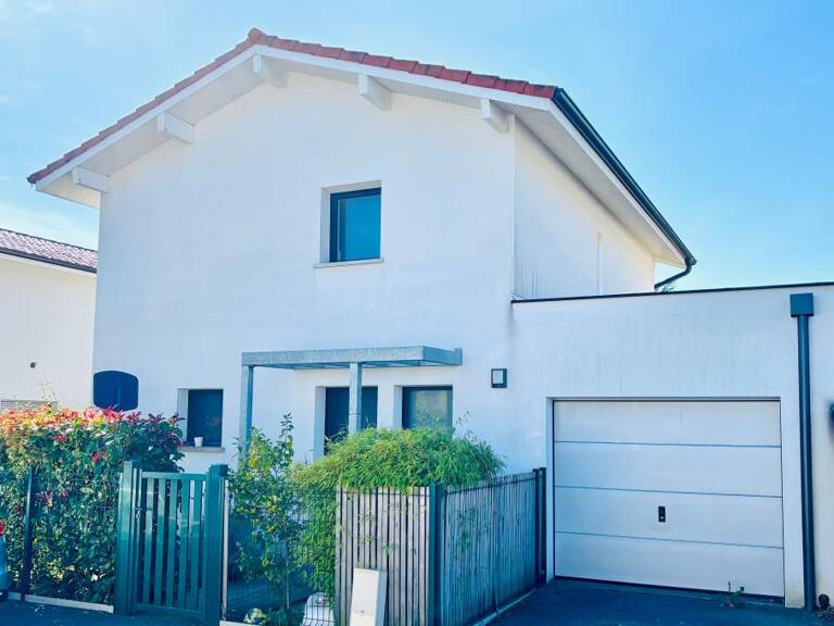 MAISON CONTEMPORAINE AVEC PISCINE - ANGRESSE — photo 1