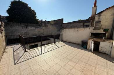 Immeuble  233200 €