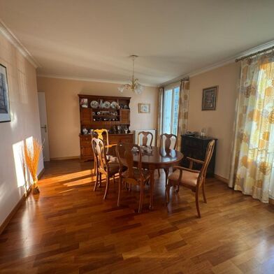 Appartement 3 pièces 135500 €