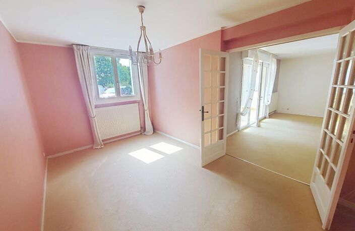 Appartement À Vendre de 102 m² avec loggia et garage privé — photo 4
