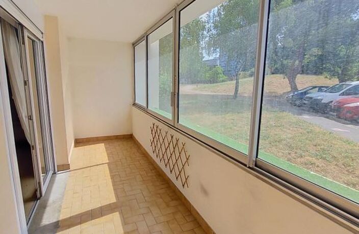 Appartement À Vendre de 102 m² avec loggia et garage privé — photo 5
