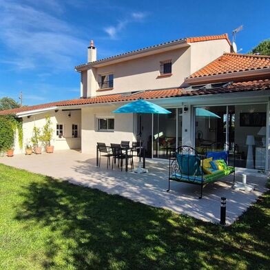 Maison 5 pièces 419000 €