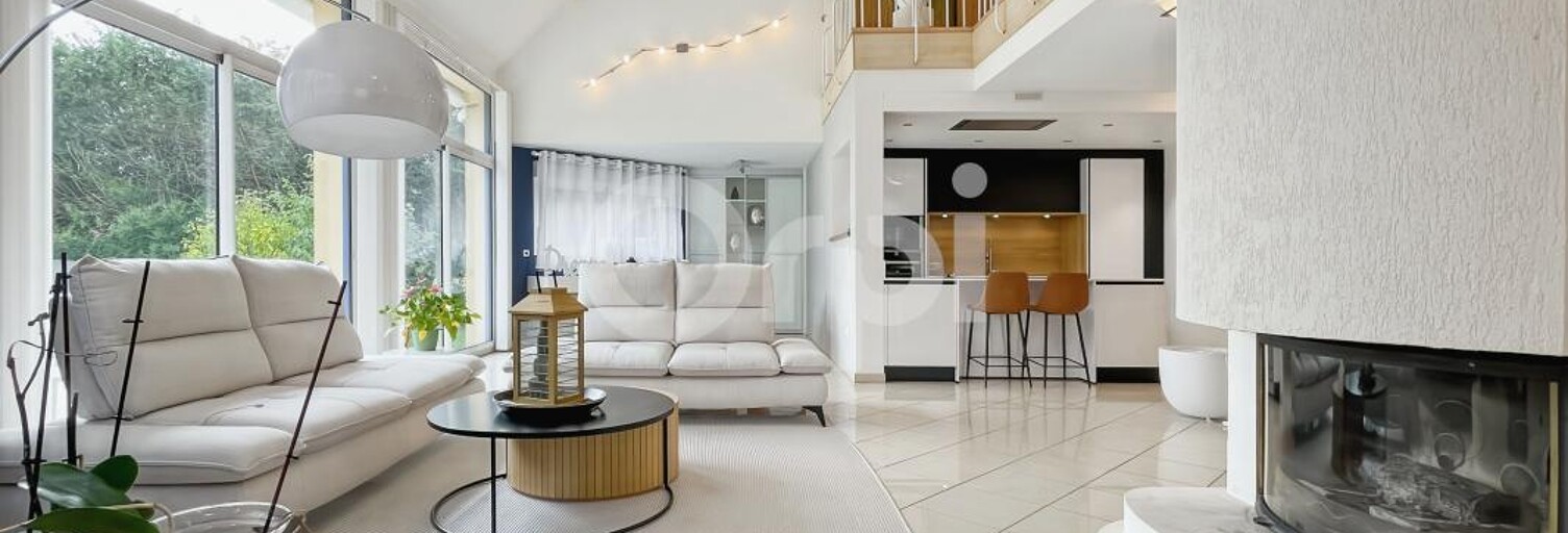 Maison 9 Pièces 260 m² à vendre à Saint-Sébastien-de-Morsent (27180)