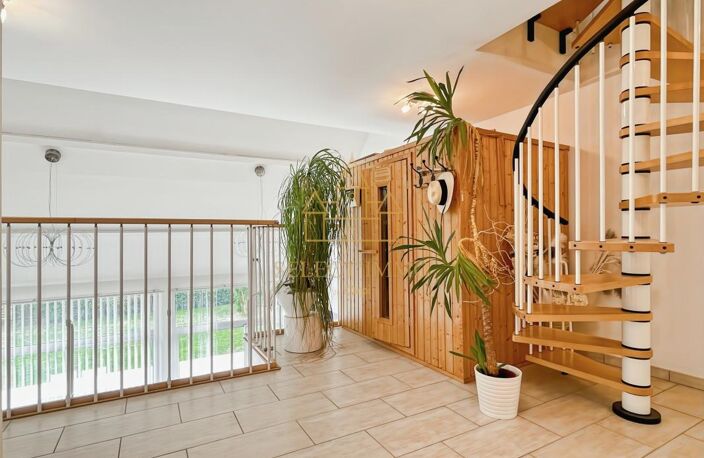 Magnifique maison 220m² et sa dépendance de 40m² à 5 min d'Évreux — photo 5