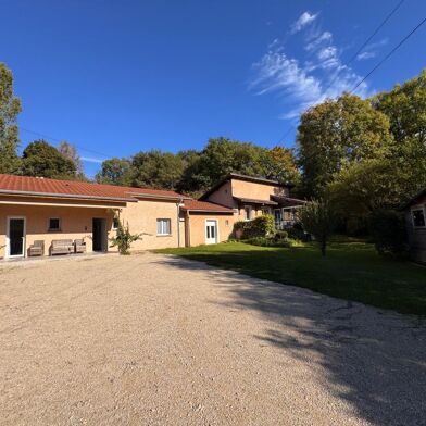 Maison 6 pièces 377000 €