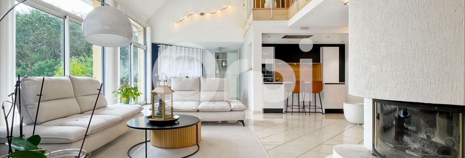 Maison 9 Pièces 260 m² à vendre à Saint-Sébastien-de-Morsent (27180)