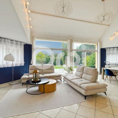 Maison 9 pièces 472500 €