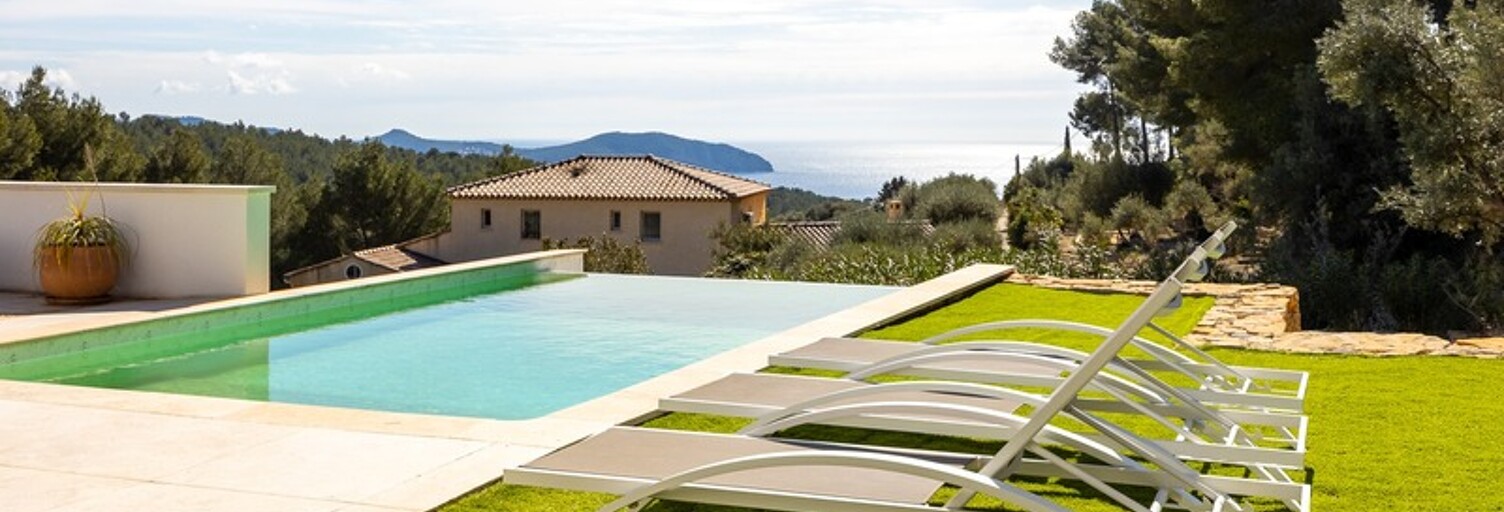 Maison 7 Pièces 250 m² à vendre à Ceyreste (13600)