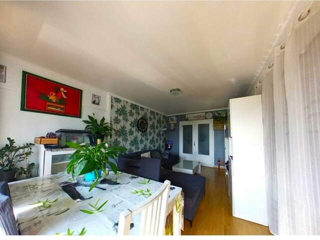 appartement à vendre 5 pièces  (95) — photo du bien