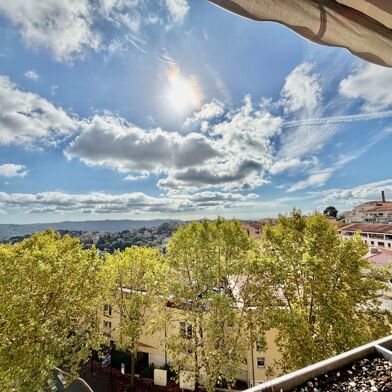 Appartement 4 pièces 220000 €