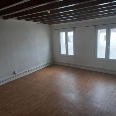 Appartement 3 pièces 650 €