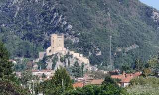 Appartement 5 Pièces 110 m² à louer à Foix (09000)