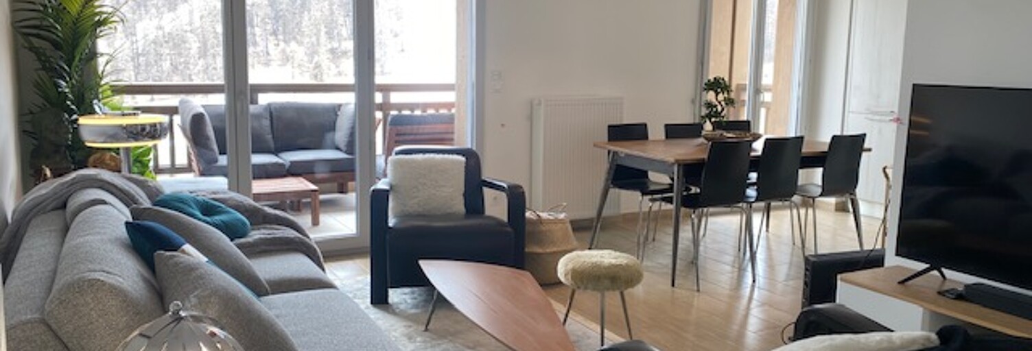 Appartement 3 Pièces 62 m² à louer à Péone (06470)