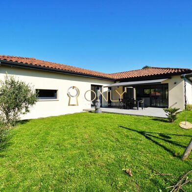 Maison 4 pièces 349000 €