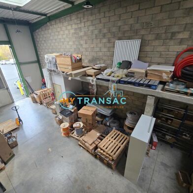 Local industriel  700000 €