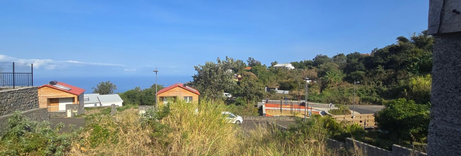 Maison 6 Pièces 140 m² à vendre à Les Trois-Bassins (97426)