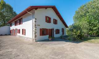 Maison 6 Pièces 250 m² à vendre à Arcangues (64200)