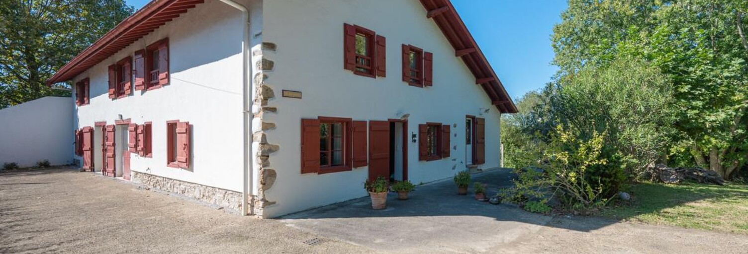 Maison 6 Pièces 250 m² à vendre à Arcangues (64200)