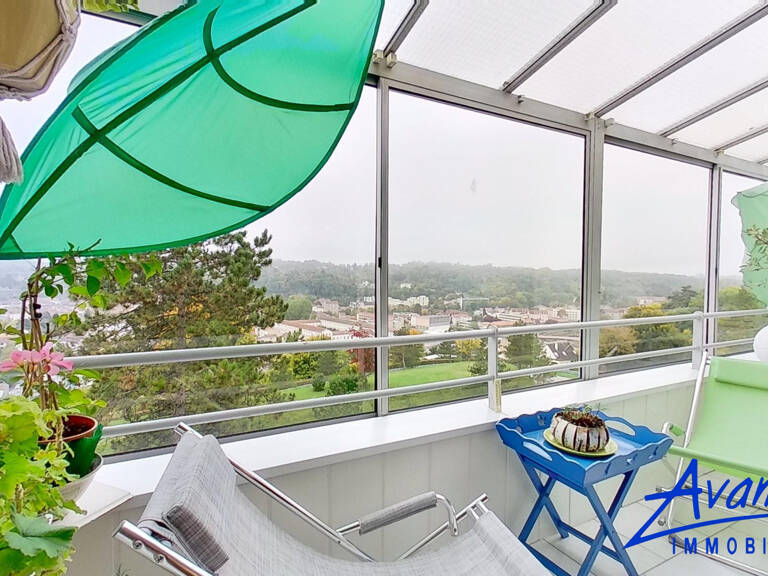 Bel appartement traversant avec loggia, parking et cellier — photo 1